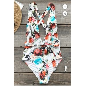 Brand new with tags Cupshe one-piece bathing suit